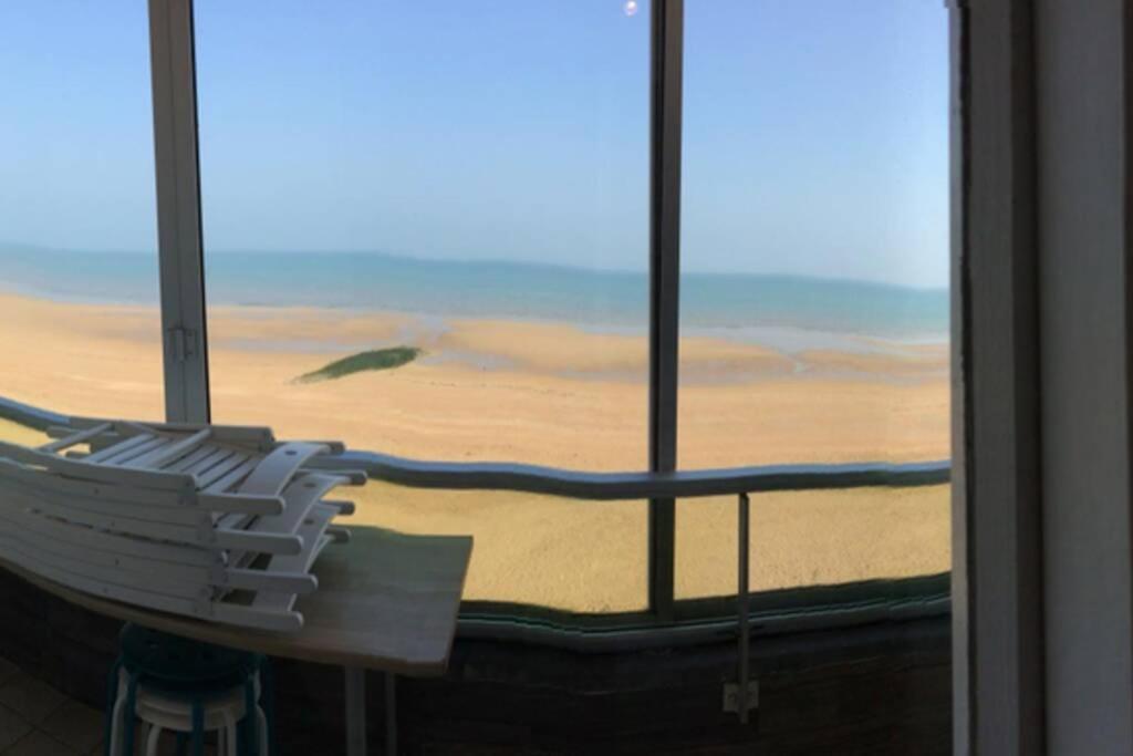 Appartement T2 Avec Vue Sur Mer Directe ! กูร์เซิล-โซร์-แม ภายนอก รูปภาพ